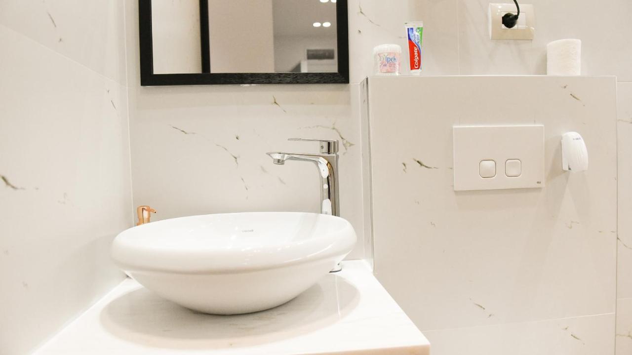 City Center 3 - Tirana Way Apartments エクステリア 写真